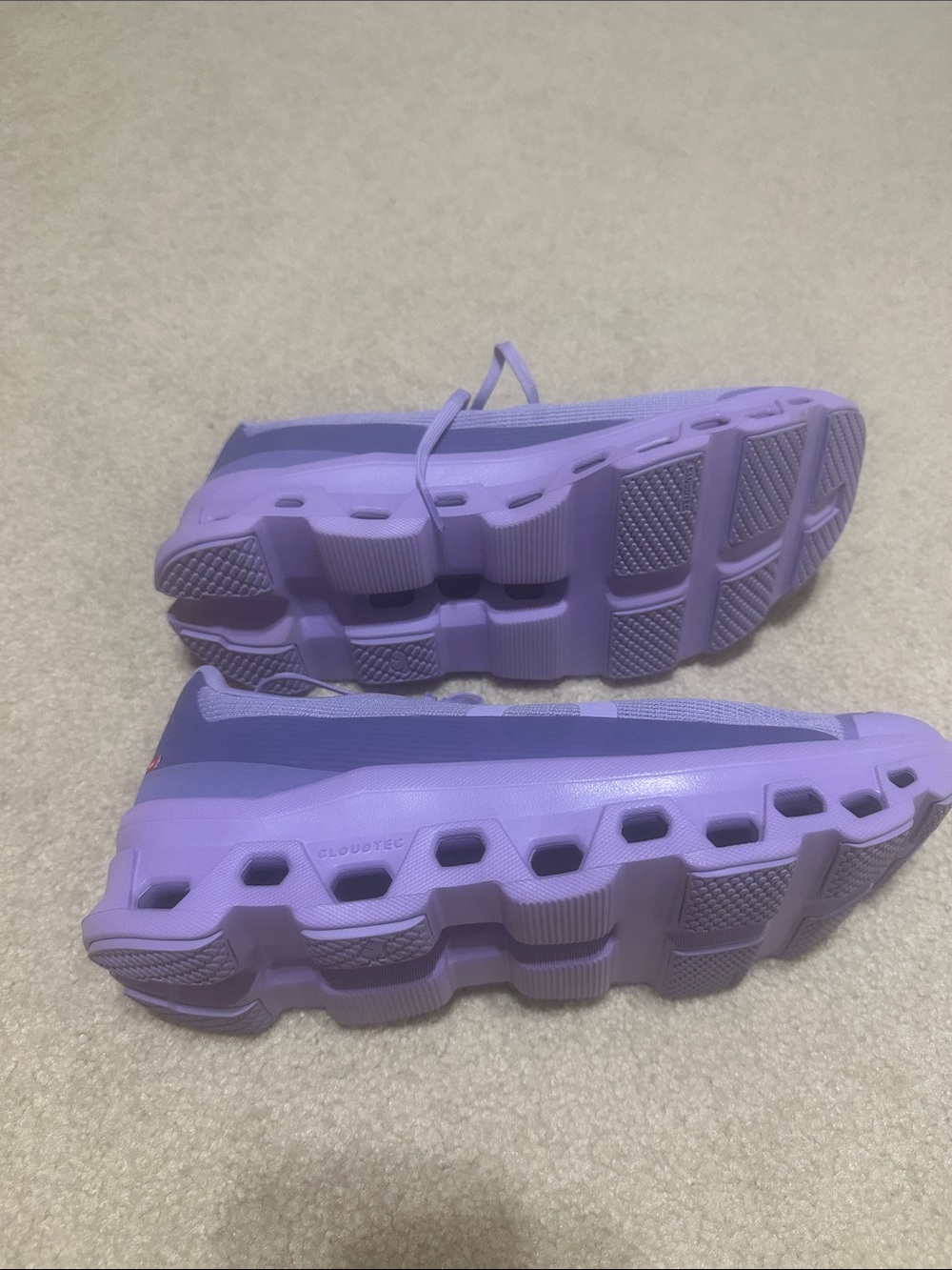 On Running Women's Cloudswift Athletic Shoes - Lilac - Picture 2 of 6